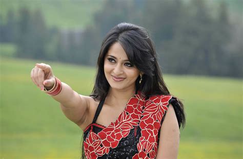 anushka shetty hot pic|Anushka Shetty HD Wallpapers 